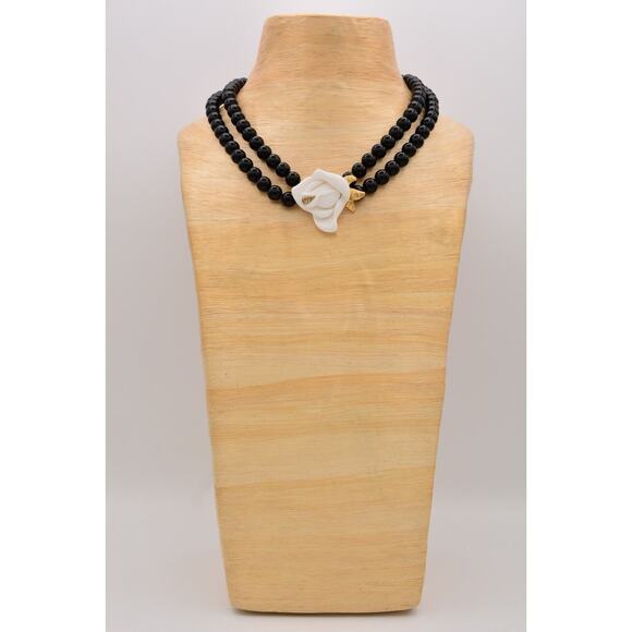 KJL Avon Necklace Collar White Rose Black Beaded Gold Tone Crystal Signed 9A - Picture 2 of 12